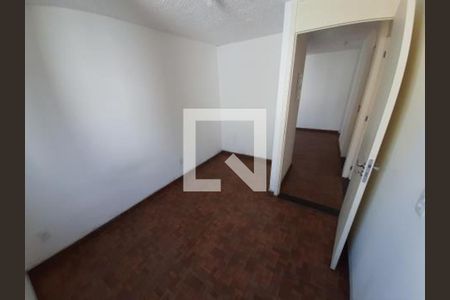Quarto de apartamento para alugar com 2 quartos, 45m² em Jundiapeba, Mogi das Cruzes