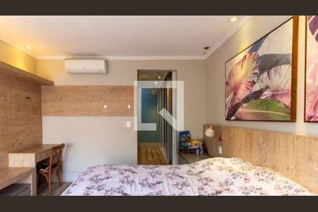 Casa de Condomínio à venda com 3 quartos, 272m² em Jardim Vila Mariana, São Paulo