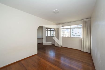 SALA de apartamento à venda com 4 quartos, 150m² em Savassi, Belo Horizonte