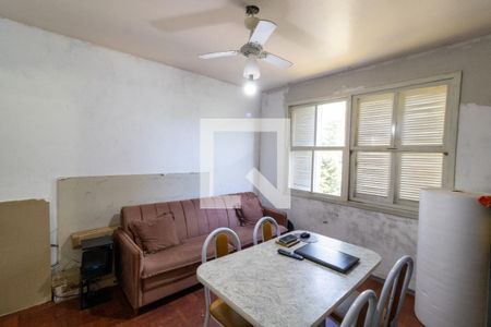 Sala de apartamento à venda com 2 quartos, 60m² em Cristal, Porto Alegre