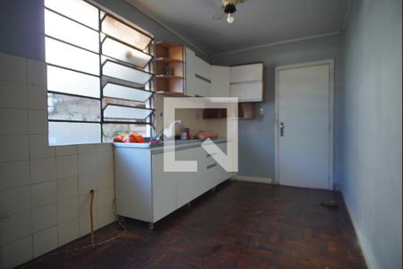 Cozinha de casa à venda com 3 quartos, 325m² em Vila Jardim, Porto Alegre