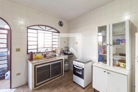 Cozinha de casa à venda com 3 quartos, 230m² em Remédios, Osasco