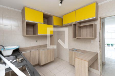 Cozinha de casa de condomínio para alugar com 2 quartos, 106m² em Vila Nova Mazzei, São Paulo