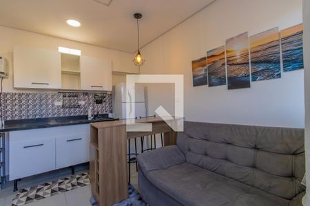 Sala de kitnet/studio para alugar com 1 quarto, 25m² em Lageado, Cotia