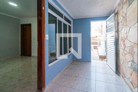 Hall de Entrada de casa para alugar com 2 quartos, 157m² em Jardim Bela Vista, Santo André