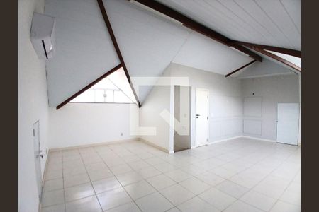 Quarto de casa de condomínio para alugar com 5 quartos, 260m² em Vargem Grande, Rio de Janeiro