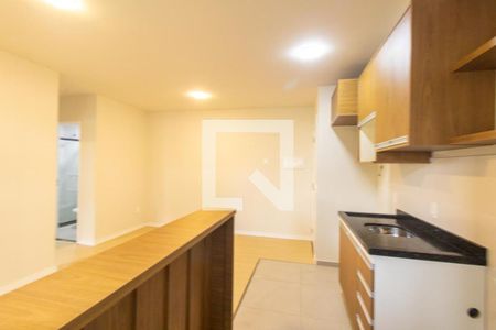 Cozinha e Área de Serviço de apartamento para alugar com 2 quartos, 51m² em Hauer, Curitiba