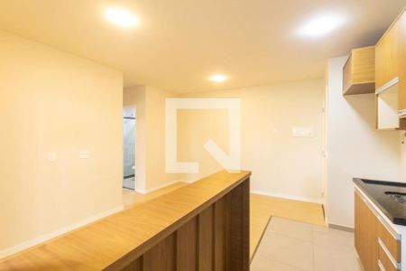 Cozinha e Área de Serviço de apartamento para alugar com 2 quartos, 51m² em Hauer, Curitiba
