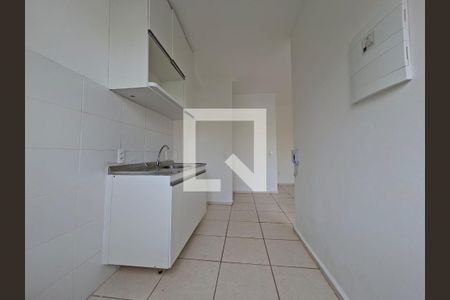 Cozinha de apartamento para alugar com 1 quarto, 47m² em Buritis, Belo Horizonte