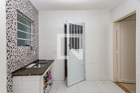 Cozinha de casa para alugar com 2 quartos, 49m² em Jardim Climax, São Paulo