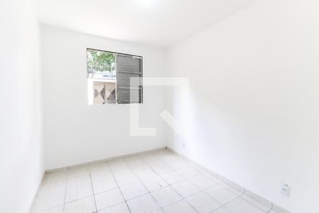 Quarto 1 de apartamento para alugar com 2 quartos, 1m² em Itaim Paulista, São Paulo