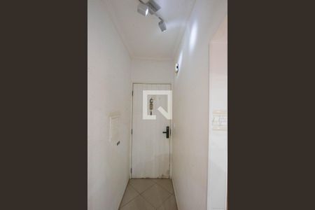 Hall de entrada de apartamento à venda com 2 quartos, 60m² em Loteamento Country Ville, Campinas