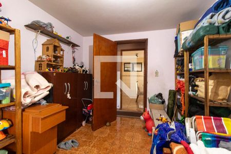 Quarto 1 de casa à venda com 5 quartos, 120m² em Sítio Cercado, Curitiba