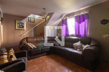 Sala de casa à venda com 5 quartos, 120m² em Sítio Cercado, Curitiba