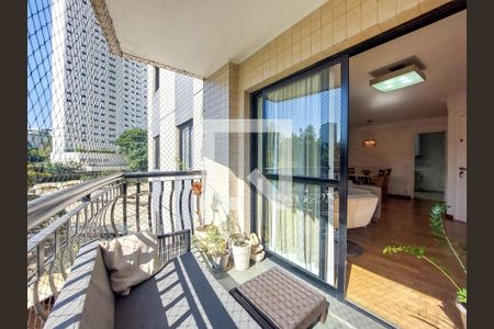 Apartamento à venda com 3 quartos, 102m² em Santo Amaro, São Paulo