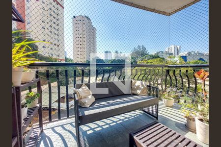 Apartamento à venda com 3 quartos, 102m² em Santo Amaro, São Paulo