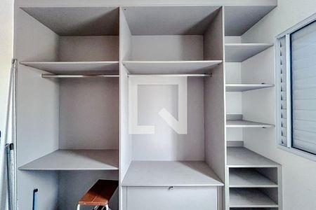 Quarto 1 - Armários de apartamento para alugar com 2 quartos, 36m² em Chácara Califórnia, São Paulo