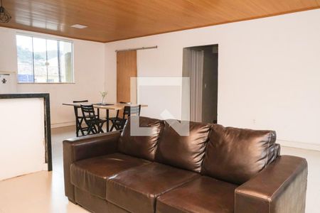 SALA de casa para alugar com 2 quartos, 106m² em Botafogo, Nova Iguaçu