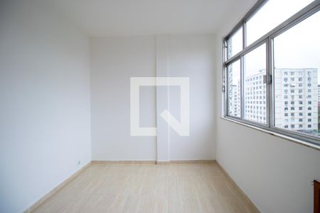 Quarto 1 de apartamento para alugar com 2 quartos, 80m² em Olaria, Rio de Janeiro