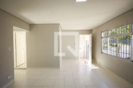 Sala de casa para alugar com 2 quartos, 243m² em Vila Joaniza, São Paulo