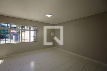 Sala de casa para alugar com 2 quartos, 243m² em Vila Joaniza, São Paulo