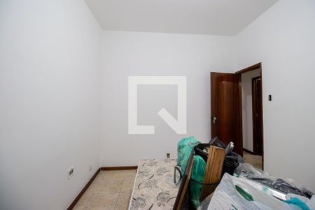 Quarto 1 de casa para alugar com 4 quartos, 200m² em Ramos, Rio de Janeiro