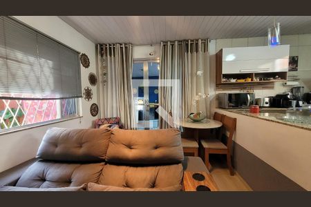 Sala 1 de casa à venda com 3 quartos, 120m² em Jardim Sulacap, Rio de Janeiro