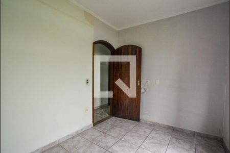 Quarto 1 de casa à venda com 2 quartos, 200m² em Vila Pires, Santo André