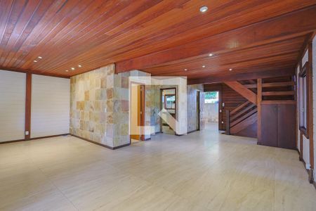 Casa de Condomínio à venda com 3 quartos, 450m² em Vila D’el Rey, Nova Lima