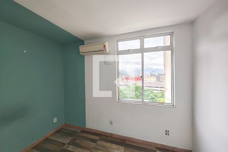 Quarto  de apartamento à venda com 4 quartos, 80m² em Gamboa, Rio de Janeiro