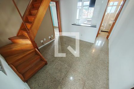 Sala de apartamento à venda com 4 quartos, 80m² em Gamboa, Rio de Janeiro