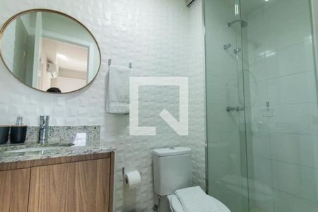 Banheiro da Suite de apartamento à venda com 1 quarto, 37m² em Água Verde, Curitiba