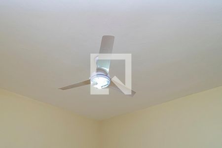Quarto 1 de casa para alugar com 2 quartos, 60m² em Olaria, Rio de Janeiro