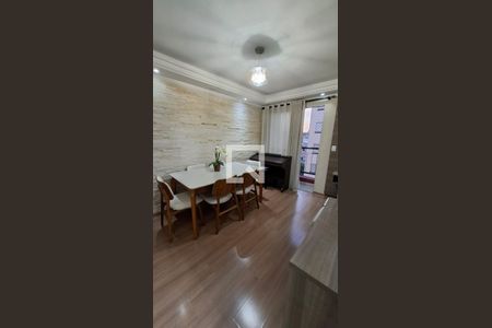 Sala de apartamento à venda com 2 quartos, 49m² em Vila Carmosina, São Paulo