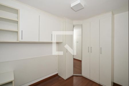 Quarto 1 de apartamento para alugar com 2 quartos, 68m² em Jardim Henriqueta, Taboão da Serra