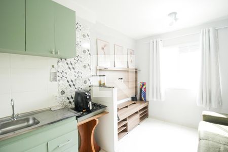 Sala / cozinha de apartamento para alugar com 2 quartos, 32m² em Pirituba, São Paulo
