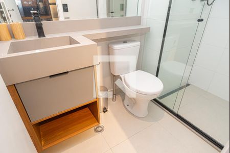 Banheiro de kitnet/studio para alugar com 1 quarto, 25m² em Cidade Monções, São Paulo