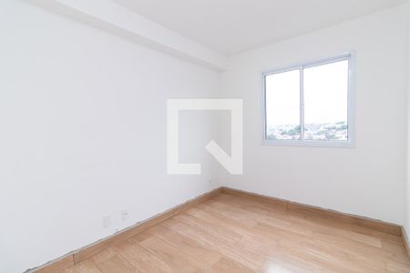 Quarto 1 de apartamento para alugar com 2 quartos, 39m² em Parque Paineiras, São Paulo