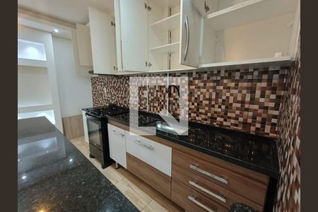 Cozinha de kitnet/studio para alugar com 1 quarto, 25m² em Cidade Ocian, Praia Grande