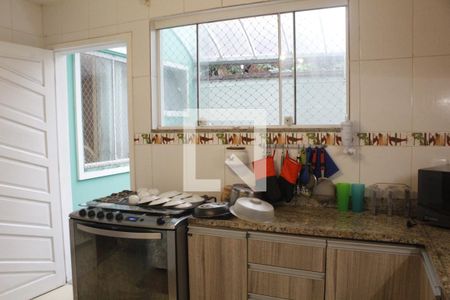 Cozinha de casa de condomínio à venda com 4 quartos, 118m² em Taquara, Rio de Janeiro
