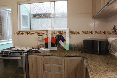 Cozinha de casa de condomínio à venda com 4 quartos, 118m² em Taquara, Rio de Janeiro