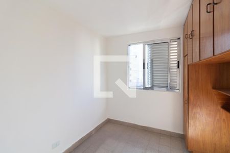 Quarto 2 de apartamento para alugar com 2 quartos, 48m² em Itaquera, São Paulo
