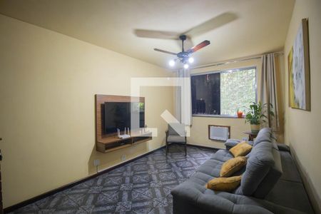 Sala de apartamento para alugar com 3 quartos, 80m² em Rocha, São Gonçalo