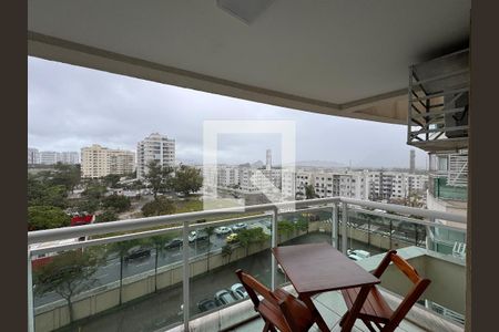 Apartamento para alugar com 2 quartos, 76m² em Recreio dos Bandeirantes, Rio de Janeiro