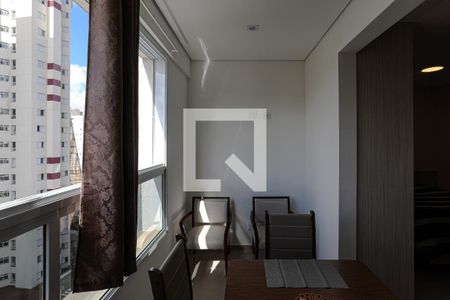 Varanda Gourmet de apartamento para alugar com 1 quarto, 43m² em Vila Mogilar, Mogi das Cruzes
