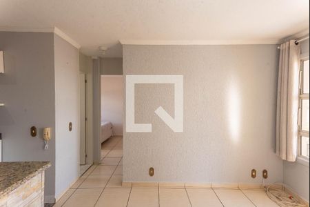 Sala de apartamento para alugar com 2 quartos, 52m² em Jardim Cristina, Campinas