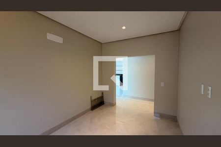 Sala de TV de casa à venda com 4 quartos, 248m² em Jardim Atlântico, Goiânia