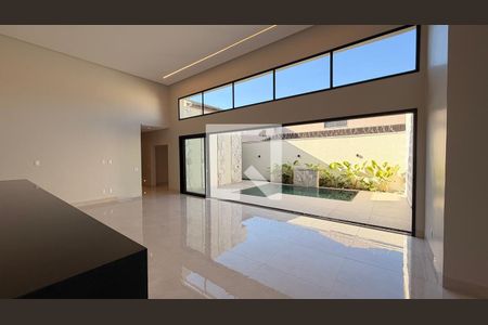 Sala de Jantar de casa à venda com 4 quartos, 248m² em Jardim Atlântico, Goiânia