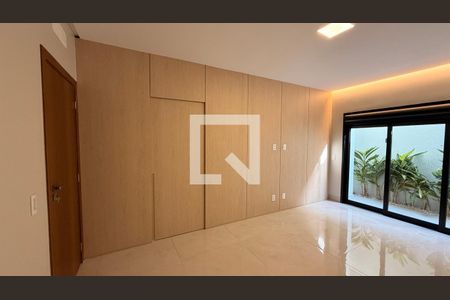 Suíte 1 de casa à venda com 4 quartos, 248m² em Jardim Atlântico, Goiânia