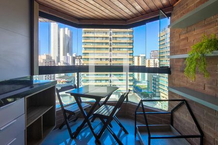 Sacada  de apartamento para alugar com 1 quarto, 60m² em Guilhermina, Praia Grande